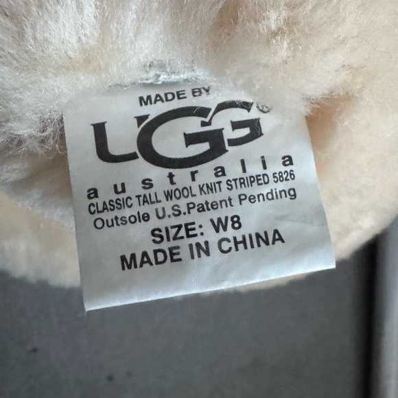 UGG Cream Wool Knit Boots - Picture 3 of 8